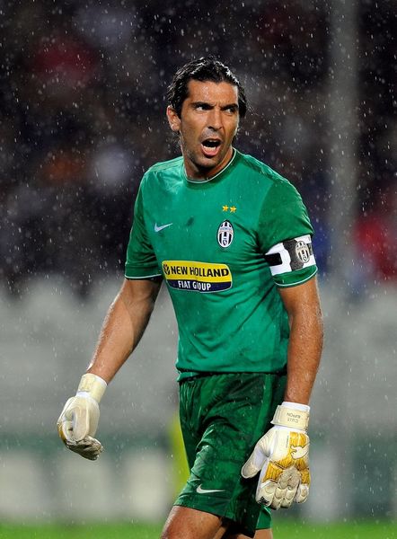 半场：那不勒斯1-1科莫，拉赫马尼超级乌龙，拉斯帕多里扳平