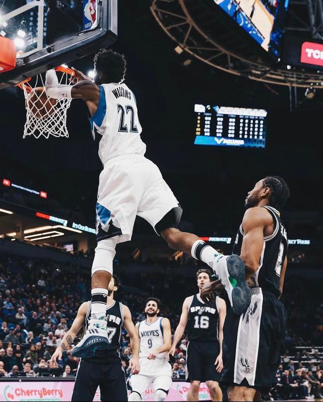 某球星再次进入本轮最佳阵容