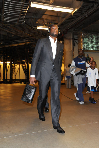 齐沃：我考虑的是队内球员而不是转会市场；满意迪乌夫的表现