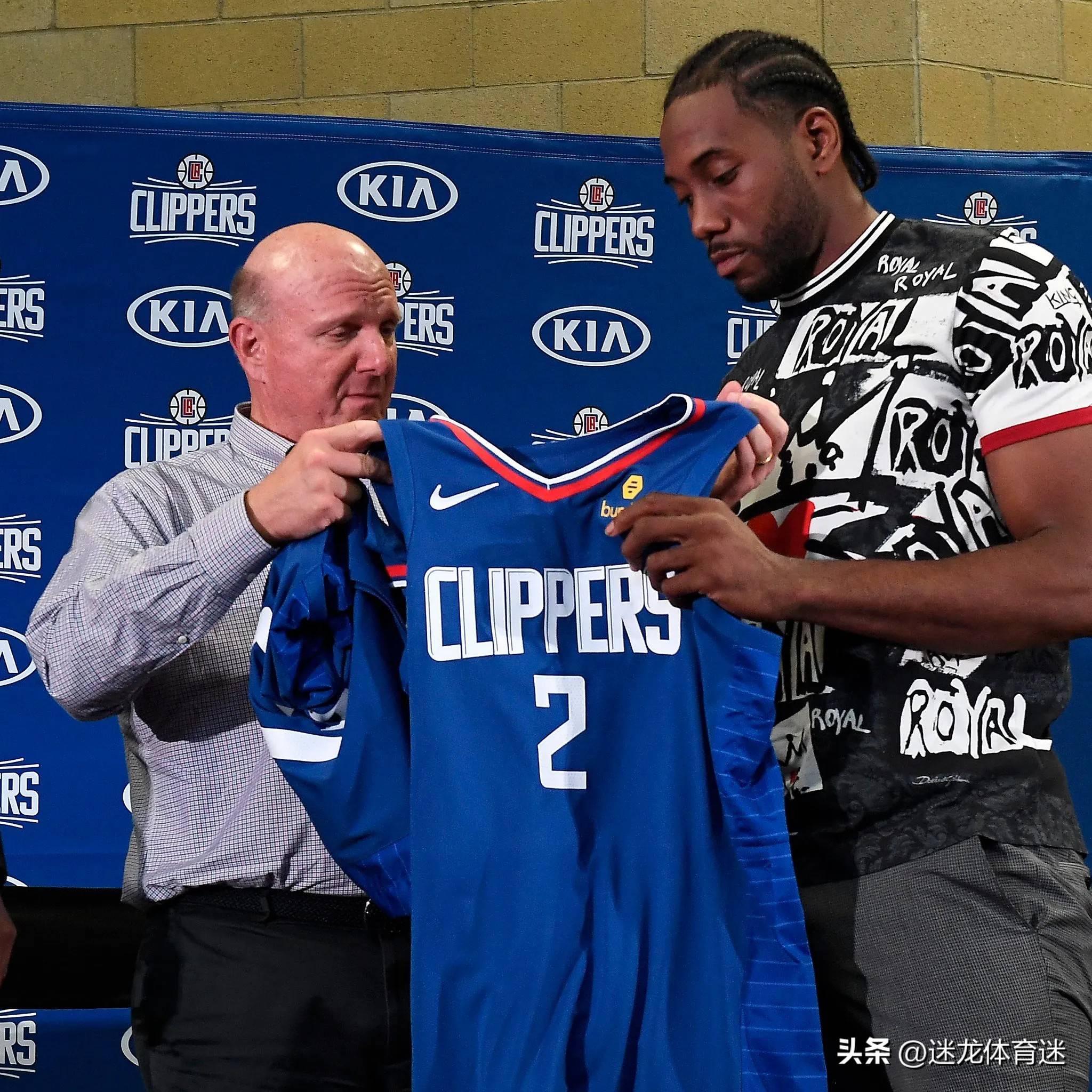 曼联欲4000万欧+霍伊伦签奥斯梅恩 要看本赛季最终战绩